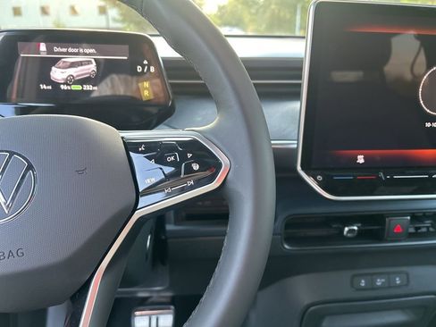 New 2025 Volkswagen ID. Buzz Pro S Plus image 14