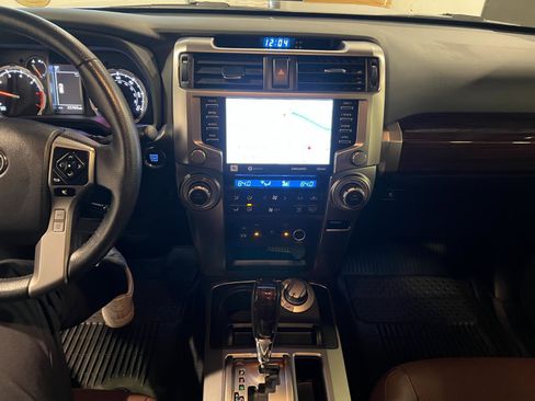 Used 2023 Toyota 4Runner Limited image 16