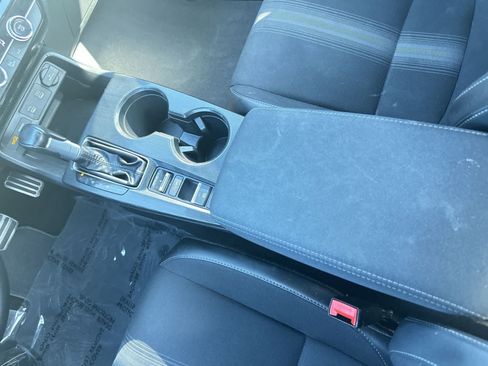 Used 2025 Honda Civic Sport image 21