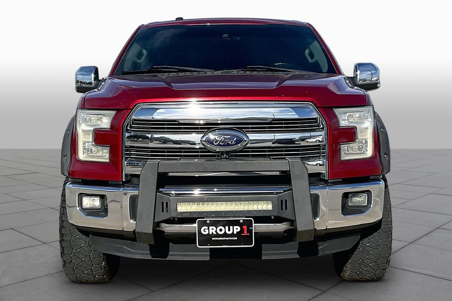Used 2016 Ford F150 Lariat w/ Equipment Group 502A Luxury AWD/4WD image 4