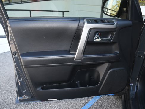 Certified 2024 Toyota 4Runner SR5 Premium w/ Moonroof Package image 10