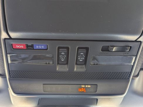 New 2026 Subaru Outback Premium image 32