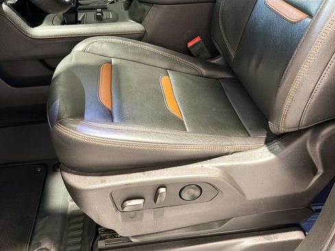 Used 2024 GMC Sierra 1500 AT4 w/ Technology Package image 20