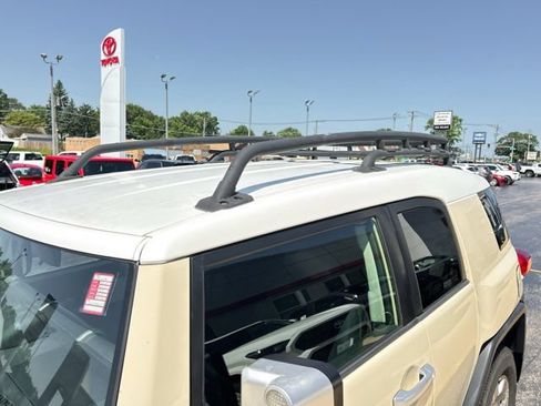 Used 2008 Toyota FJ Cruiser 4WD image 14