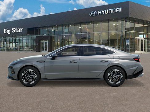 New 2026 Hyundai Sonata SEL image 3