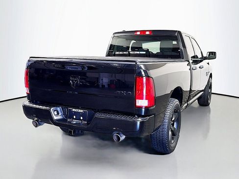 Used 2019 RAM 1500 Express w/ Express Value Package AWD/4WD image 7