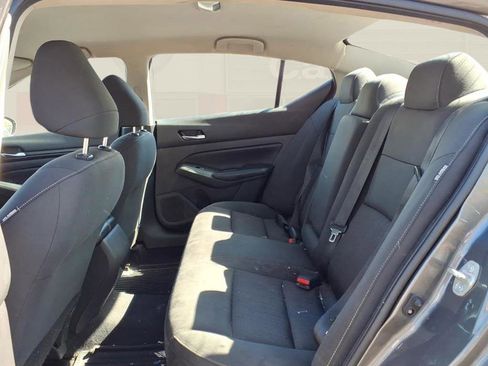 Used 2021 Nissan Altima 2.5 S image 4