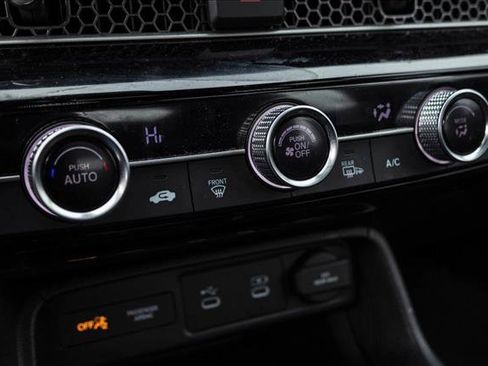 Used 2025 Honda Civic Sport image 19