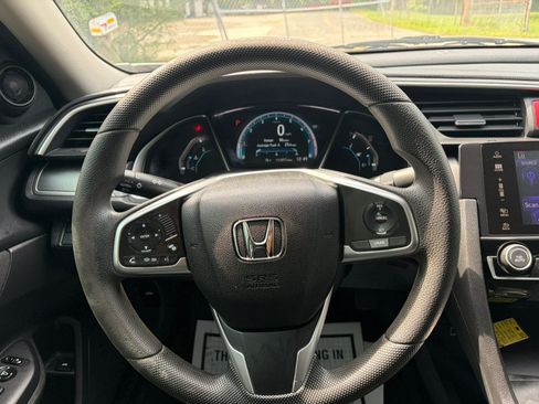 Used 2018 Honda Civic EX image 30