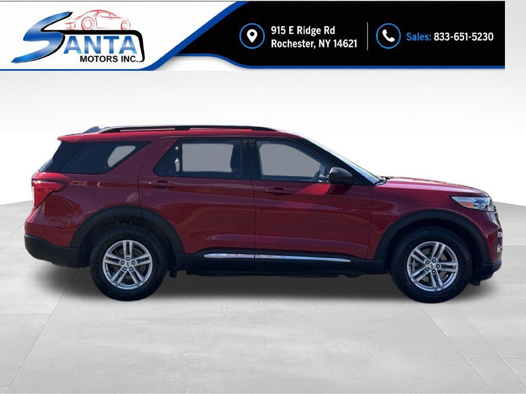 Used 2022 Ford Explorer XLT w/ Equipment Group 202A AWD/4WD image 4