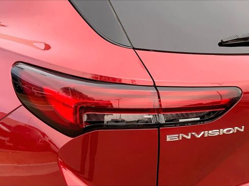 Used 2023 Buick Envision Essence image 29