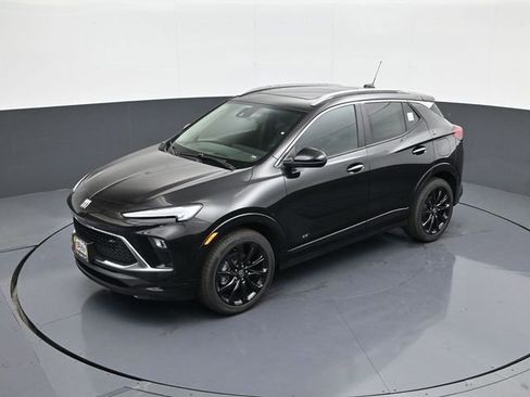Used 2026 Buick Encore GX Sport Touring w/ Comfort Package FWD image 13
