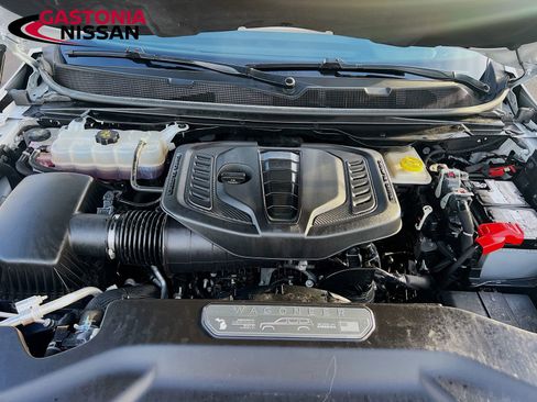 Used 2024 Jeep Wagoneer Series II w/ Flexible Seating Group image 41