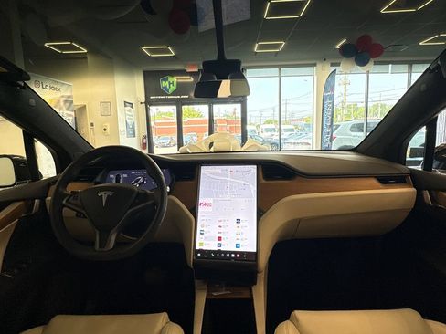 Used 2020 Tesla Model X AWD/4WD image 19