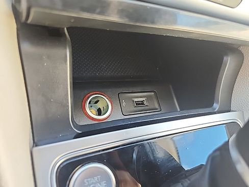 Used 2019 Volkswagen Passat 2.0T Wolfsburg image 14