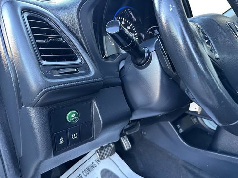 Used 2019 Honda HR-V Sport image 26