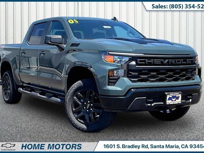 New 2026 Chevrolet Silverado 1500 Custom Trail Boss w/ Turbomax Blackout Package
