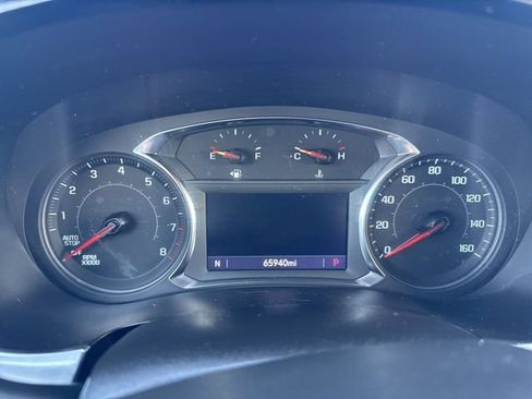 Used 2023 Chevrolet Traverse LT w/ Rear Camera Mirror Package AWD/4WD image 20