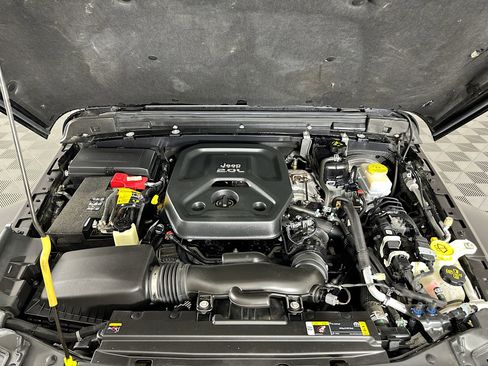 Used 2021 Jeep Wrangler Unlimited Sport w/ Sun And Sound Package AWD/4WD image 31