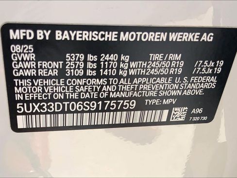 Used 2025 BMW X4 xDrive30i AWD/4WD image 33