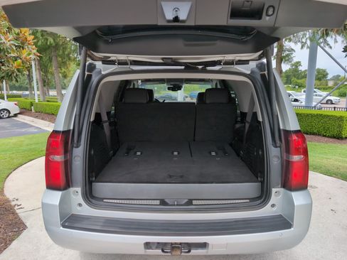 Used 2020 Chevrolet Tahoe LT AWD/4WD image 32