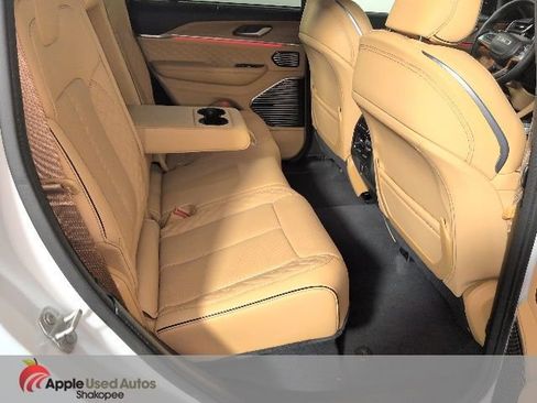 Certified 2024 Jeep Grand Cherokee Summit image 43