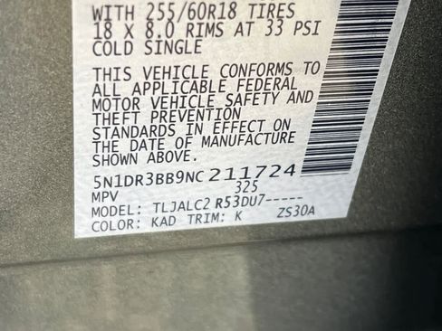 Used 2022 Nissan Pathfinder SV w/ SV Premium Package image 38