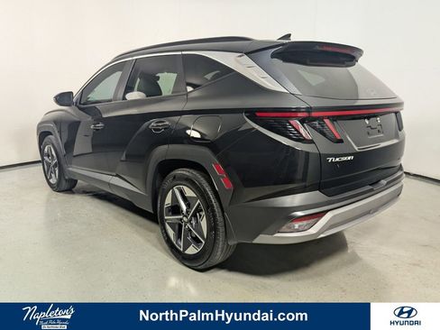 Certified 2025 Hyundai Tucson SEL image 5