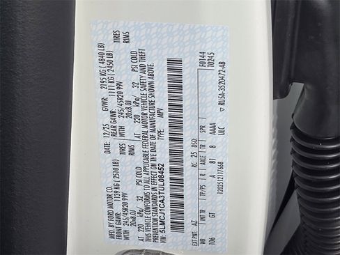 New 2026 Lincoln Corsair Premiere image 18