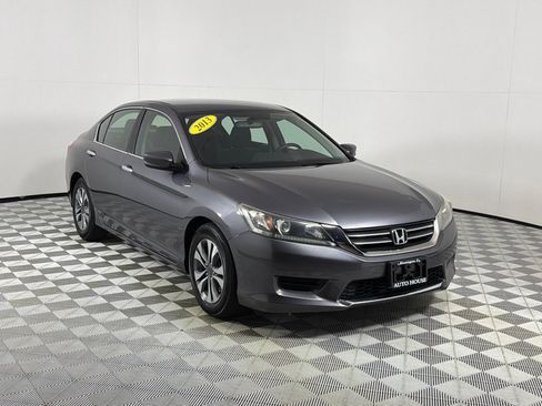 Used 2013 Honda Accord LX image 3