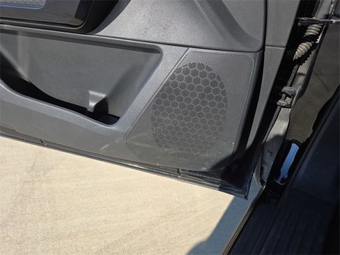 Certified 2024 Nissan Pathfinder SV image 30