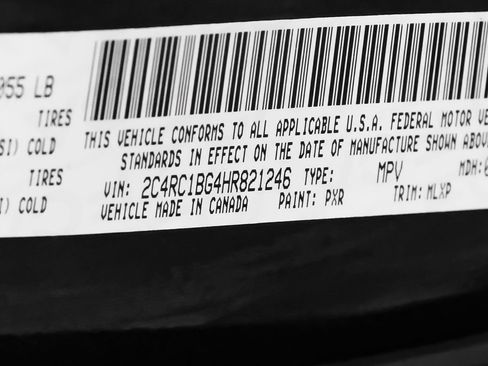 Used 2017 Chrysler Pacifica Touring-L FWD image 53