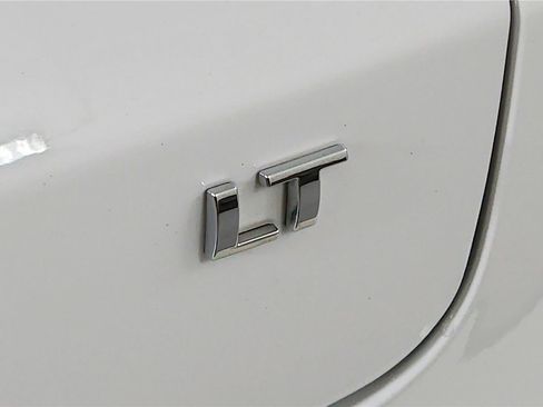 Used 2025 Chevrolet TrailBlazer LT FWD image 23