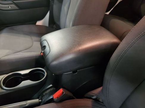 Used 2017 Jeep Wrangler Unlimited Sport w/ Quick Order Package 24S image 27