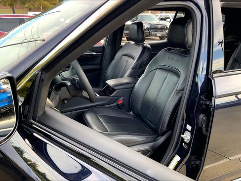 Used 2024 Jeep Grand Cherokee L Overland w/ Trailer Tow Package image 7