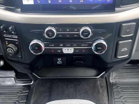 Certified 2022 Ford F150 XLT w/ Equipment Group 302A High image 23