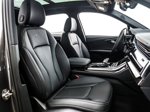 New 2026 Audi Q7 2.0T Premium image 7