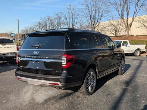 Used 2024 Ford Expedition Max Limited image 9