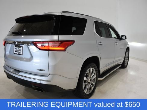 Used 2018 Chevrolet Traverse Premier w/ Driver Confidence II Package FWD image 4