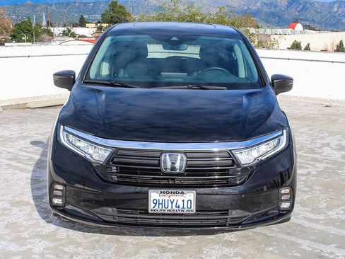 Certified 2023 Honda Odyssey EX-L image 2