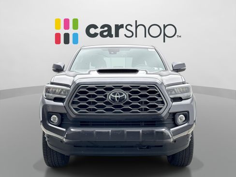 Used 2022 Toyota Tacoma TRD Sport w/ Technology Package AWD/4WD image 8