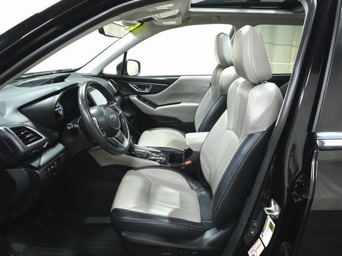 Used 2020 Subaru Forester Limited w/ Popular Package #3 image 12