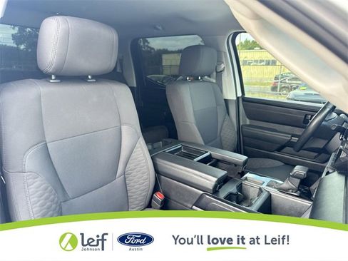 Used 2024 Toyota Tundra SR image 31