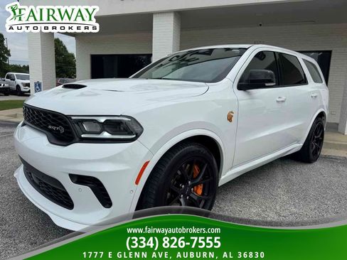 Used 2026 Dodge Durango SRT Hellcat w/ Premium Group AWD/4WD image 2