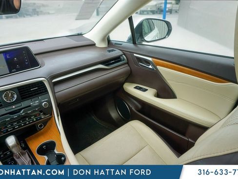 Used 2019 Lexus RX 450h AWD image 18