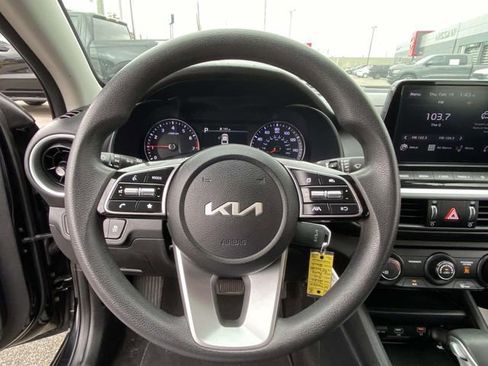 Used 2024 Kia Forte LXS image 21