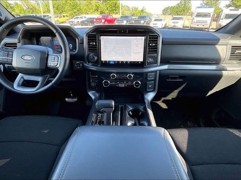 Used 2025 Ford F150 XLT w/ Equipment Group 302A MID AWD/4WD image 15
