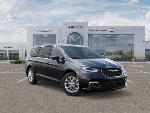 New 2026 Chrysler Pacifica Select AWD/4WD image 8