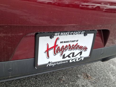 Used 2023 Dodge Challenger GT w/ Plus Package image 31