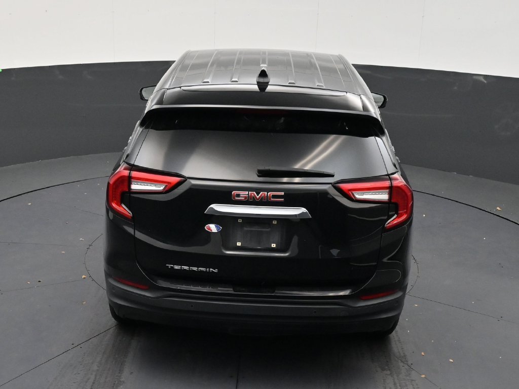 Used 2023 GMC Terrain SLE FWD image 14